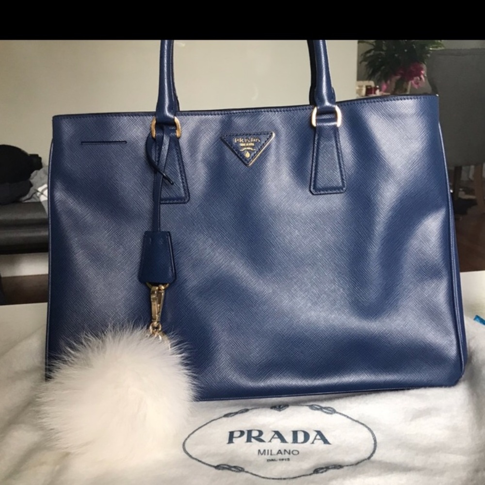 Prada tote